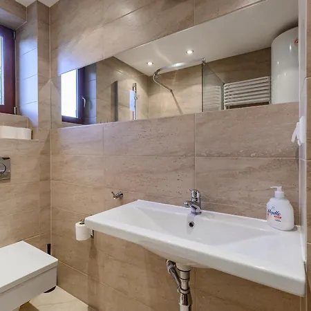 W Dolinie Slonca&spa Apartment *